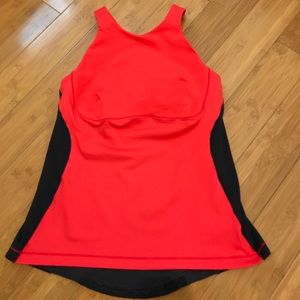 Lululemon shelf bra top